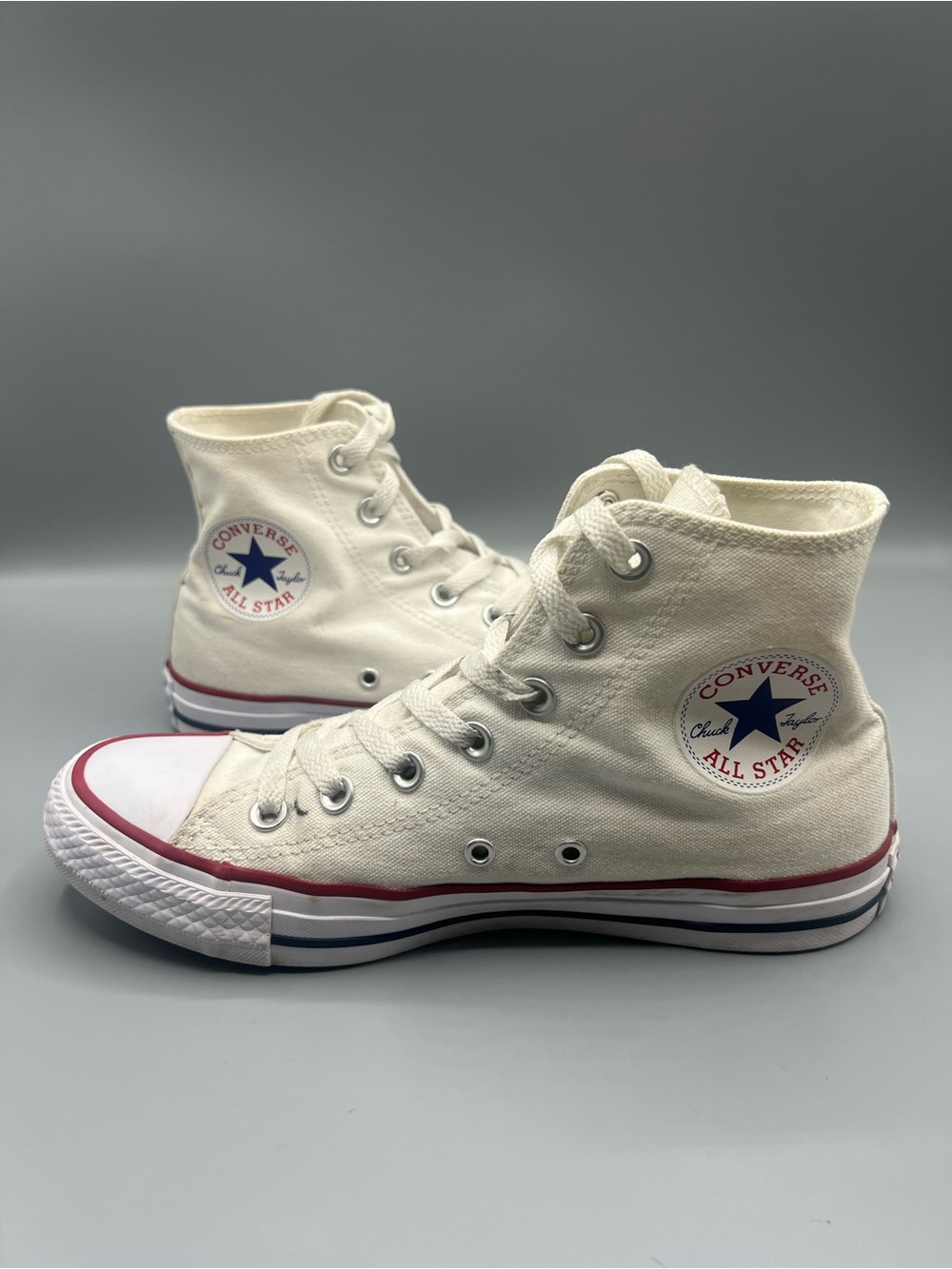 Converse All Star Classic High-Top Canvas Sneakers in White Mens 5.5 Women 7.5